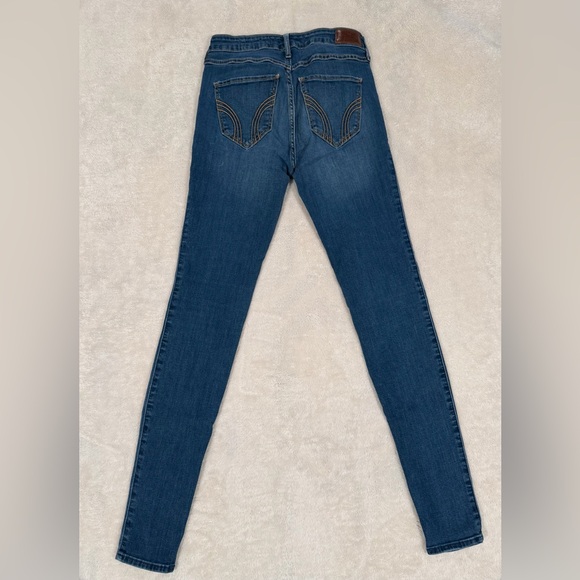 Hollister Mid Rise Super Skinny Jeans Size 27x32 Medium Wash - Picture 3 of 10